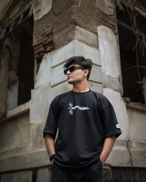 Crew Type Shits Oversized T-shirt - Image 3