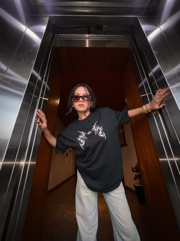 Confidentiality  Oversized T-shirt - Image 3